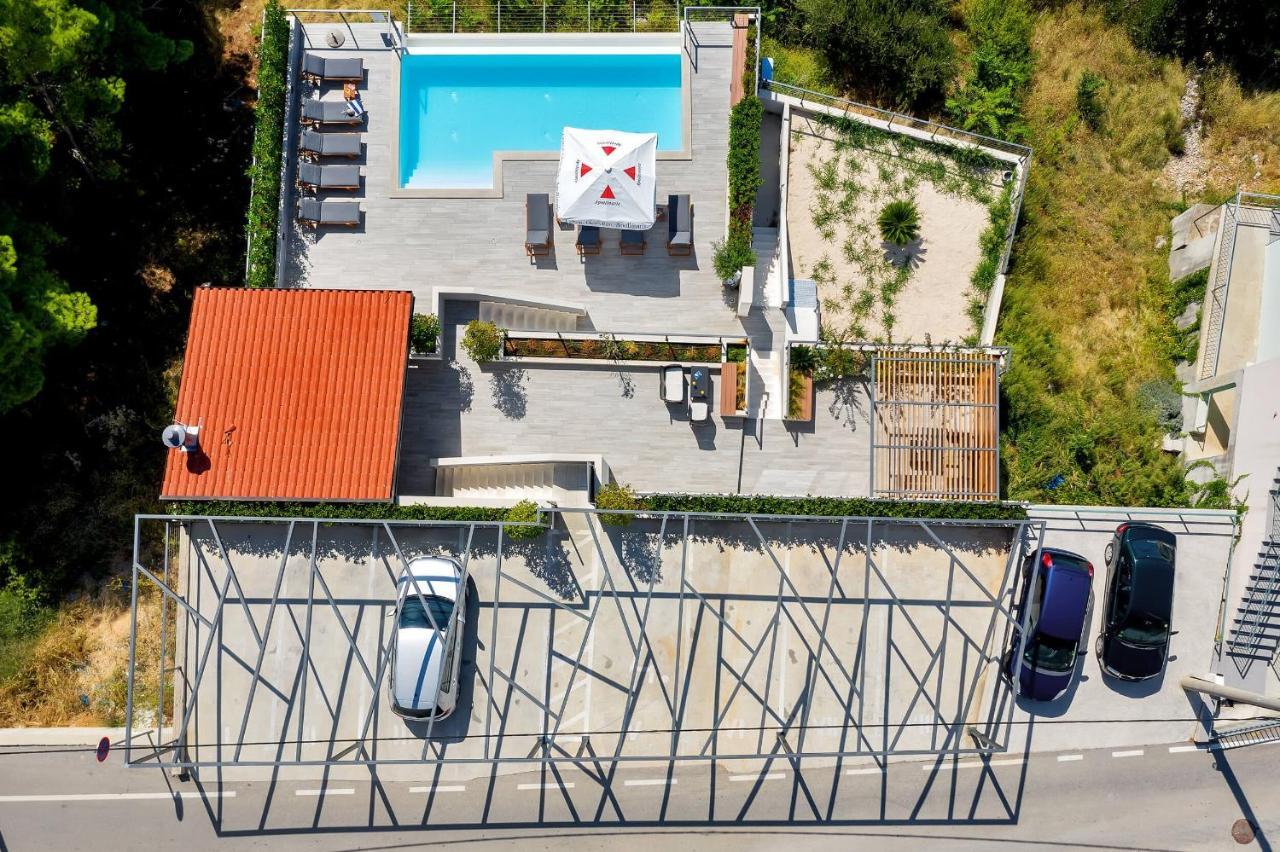 Matko'S Oasis Apartments 브렐라 외부 사진